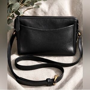 Vintage Coach Taylor Crossbody Black Leather Bag 9944 USA Made Heritage